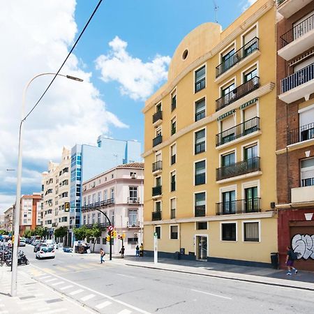 Rosaleda Center Apartment Malaga Bagian luar foto