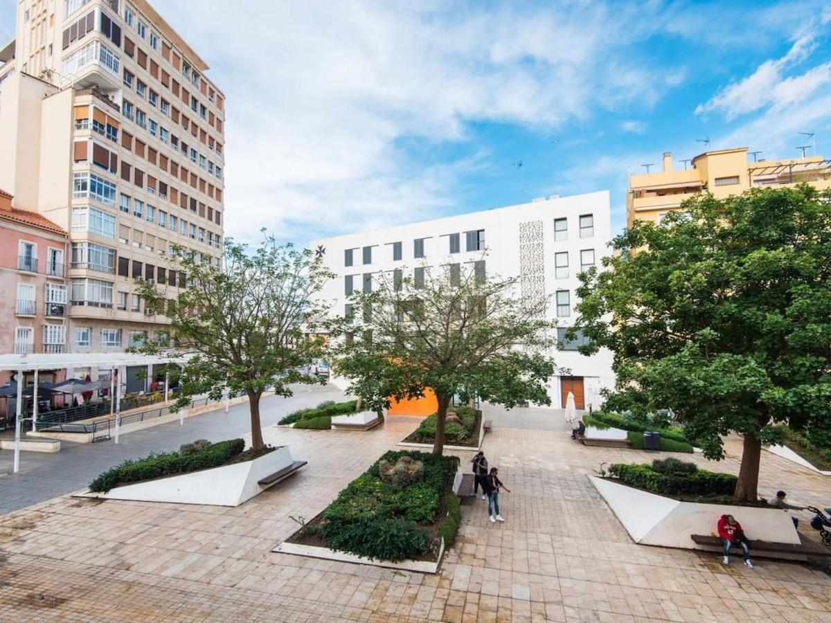 Rosaleda Center Apartment Malaga Bagian luar foto